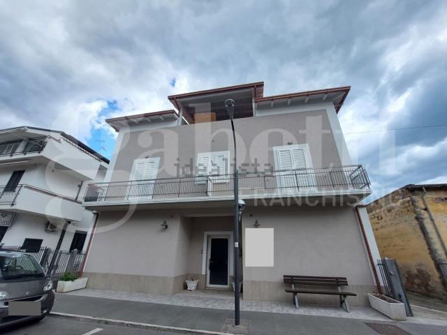 Casa in vendita a Alba Adriatica, Teramo