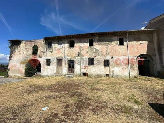 Casa in vendita a Badia a Pacciana, Pistoia