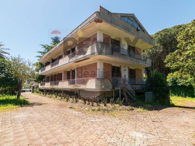 Casa in vendita a Piedimonte Etneo, Sicilia