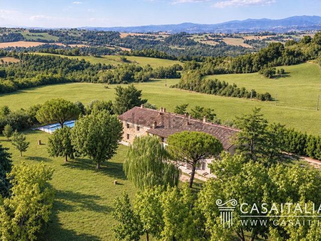 Casa in vendita a Loreto, Todi