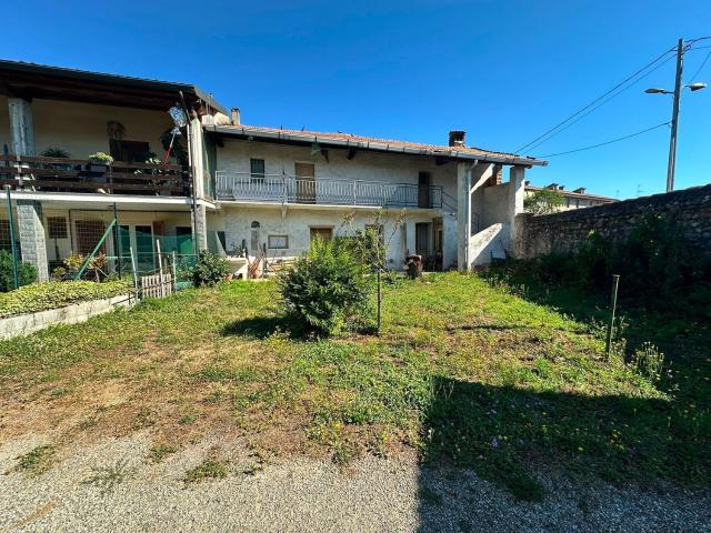 Casa in vendita a Piemonte, Novara