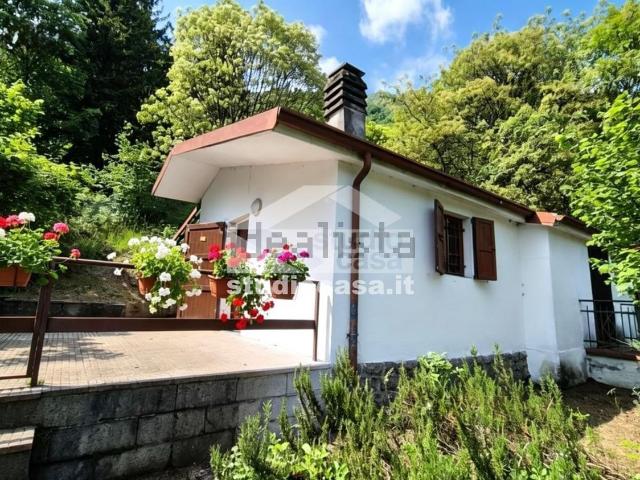 Casa in vendita a Endine Gaiano, Lombardia
