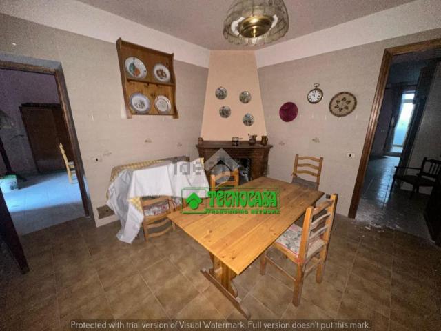 Casa in vendita a Summonte, Campania