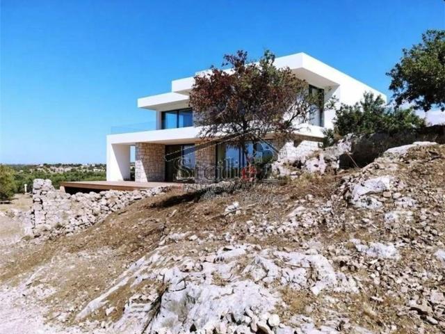 Casa in vendita a Cava D'aliga, Sicilia