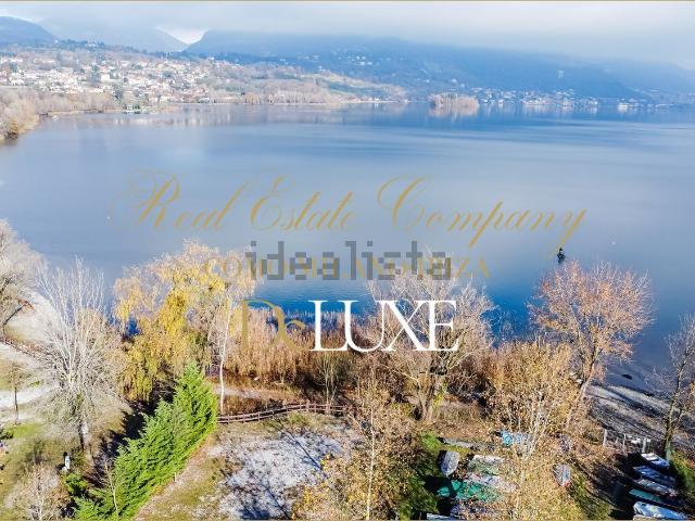 Casa in vendita a Eupilio, Lombardia
