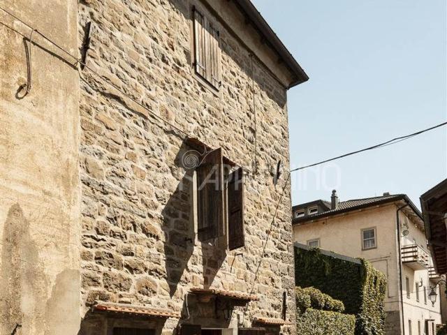 Casa in vendita a Cà Giannasi, Frassinoro