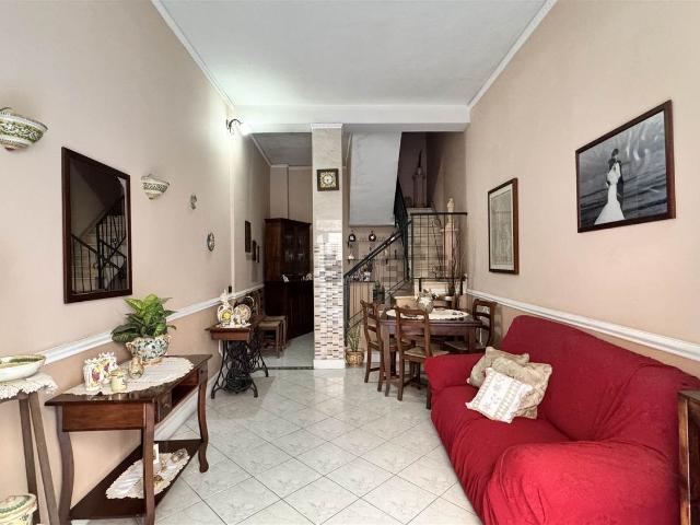 Casa in vendita a Scordia, Sicilia