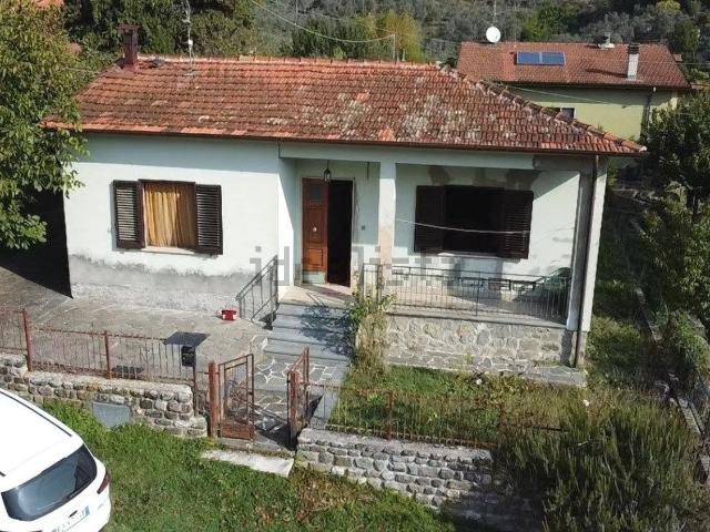 Casa in vendita a Unione Comuni Garfagnana, Minucciano