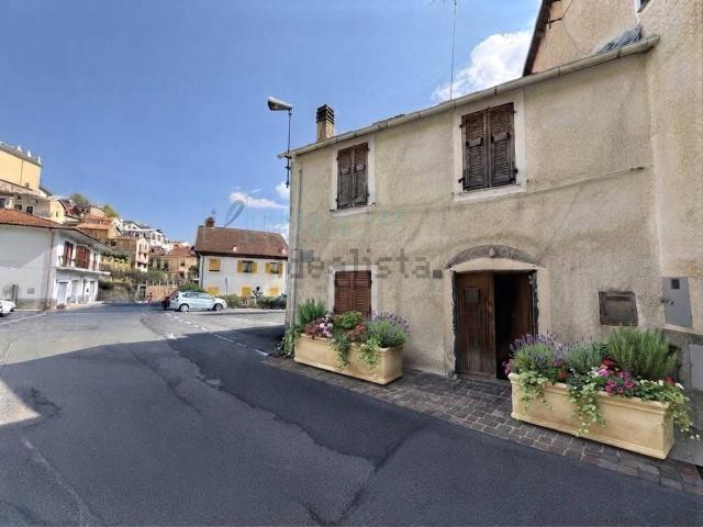 Casa in vendita a Rezzo, Provincia di Imperia