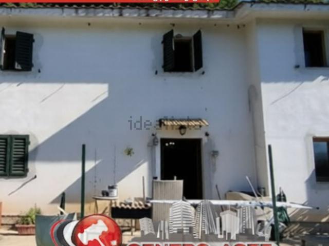 Casa in vendita a Montecatini Terme, Toscana