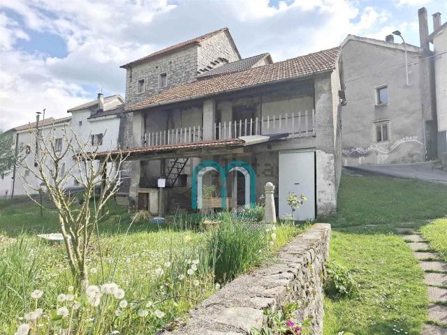 Casa in vendita a Ponte nelle Alpi, Mares