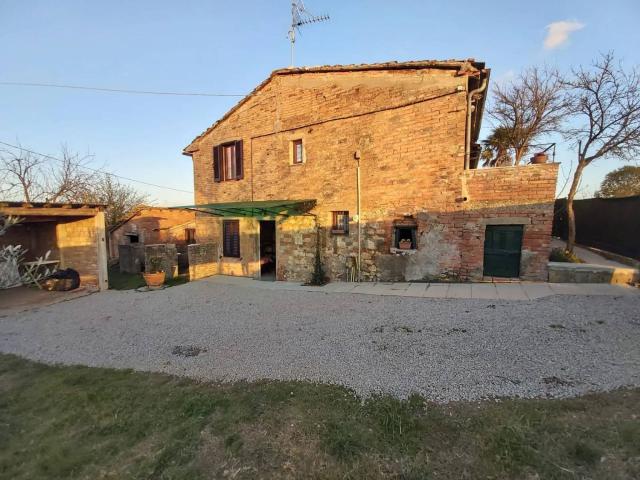 Casa in vendita a Chiusi Città, Toscana