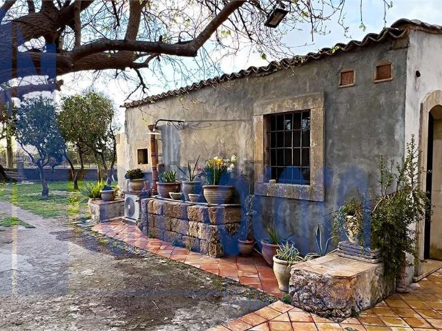 Casa in vendita a Augusta, Sicilia