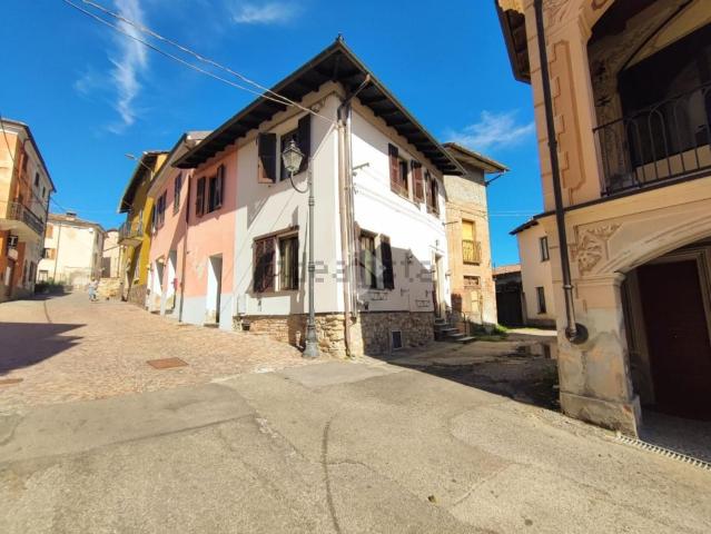 Casa in vendita a Piemonte, Alessandria