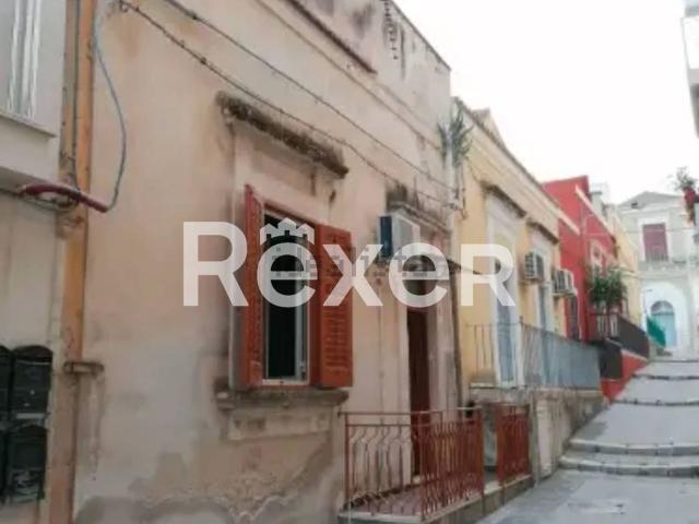 Casa in vendita a Pozzallo, Ragusa