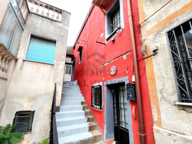 Casa in vendita a Solopaca, Campania