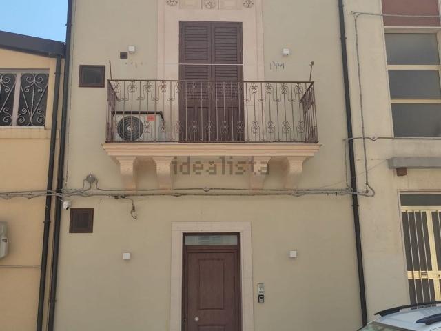 Casa in vendita a Ispica, Sicilia