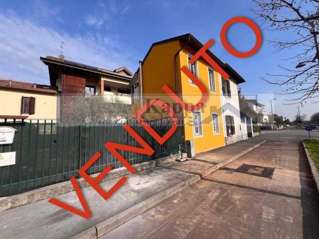 Casa in vendita a Cernusco Sul Naviglio, Ronco