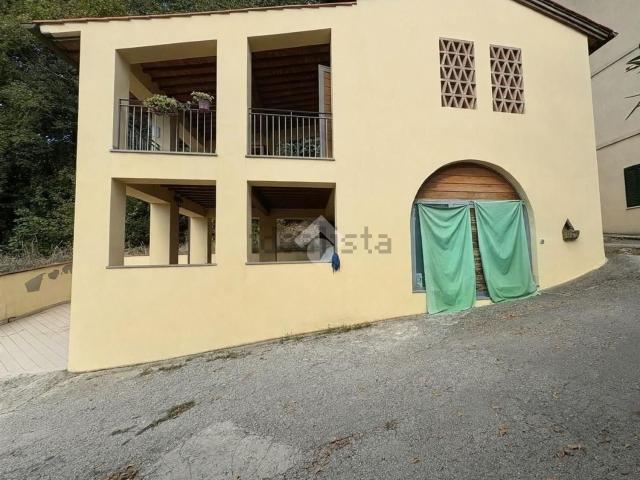 Casa in vendita a Signa, Firenze