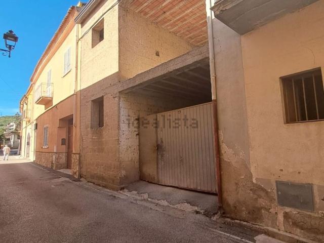 Casa in vendita a Moiano, Campania