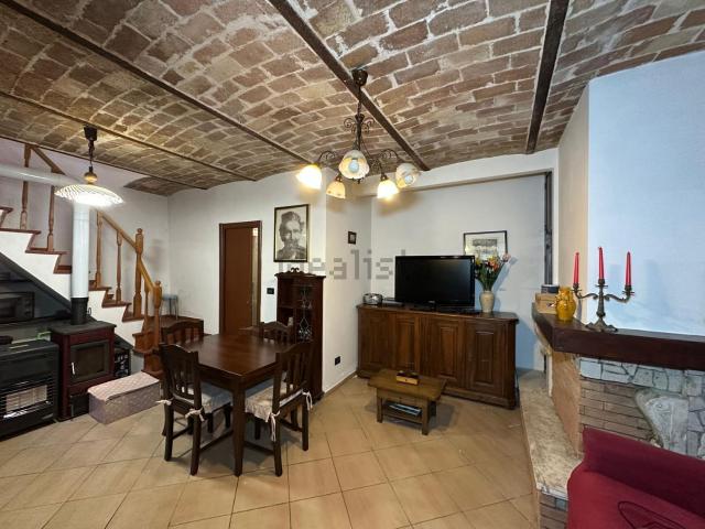 Casa in vendita a Carrufo, Villa Santa Lucia degli Abruzzi
