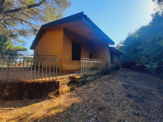 Casa in vendita a Pedara, Sicilia