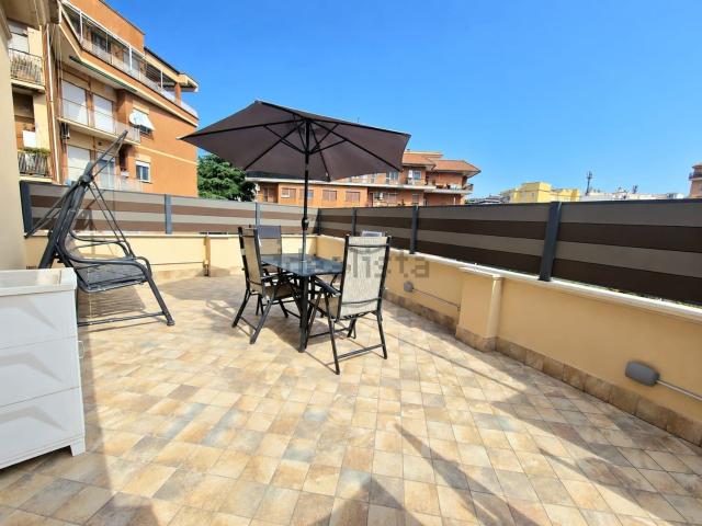 Casa in vendita a Quadraro, Roma