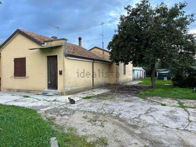 Casa in vendita a Sant'Egidio, Marche