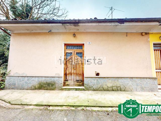 Casa in vendita a San Salvatore Monferrato, Alessandria