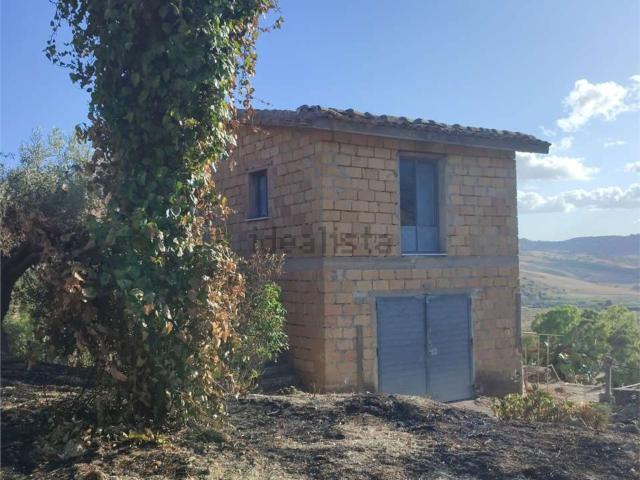 Casa in vendita a San Cataldo, Sicilia