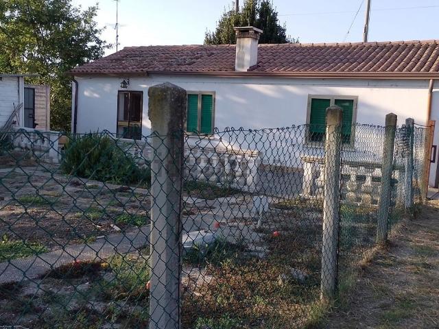Casa in vendita a Gavello, Rovigo