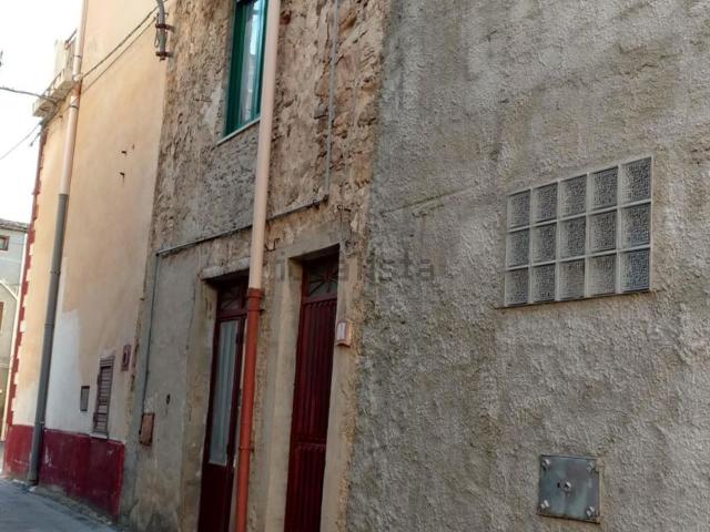 Casa in vendita a Castellana Sicula, Sicilia