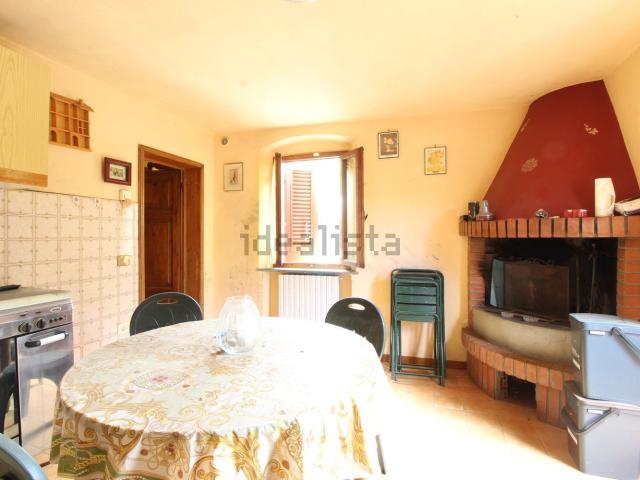 Casa in vendita a Lamporecchio, Toscana