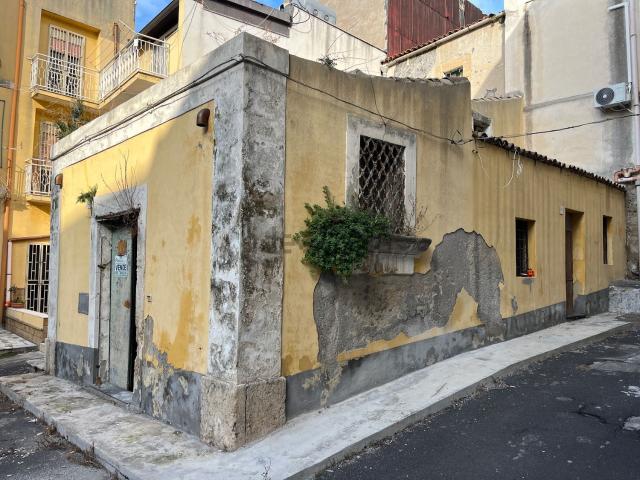 Casa in vendita a Lentini, Siracusa