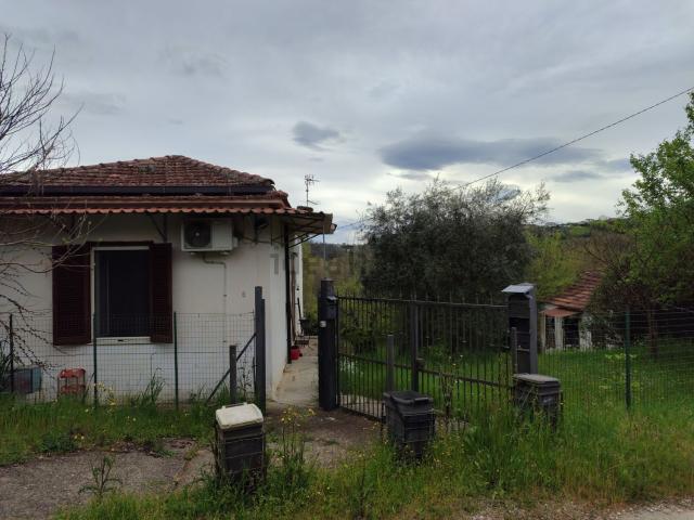 Casa in vendita a Torrice, Lazio