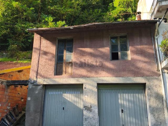 Casa in vendita a Castel Vittorio, Liguria