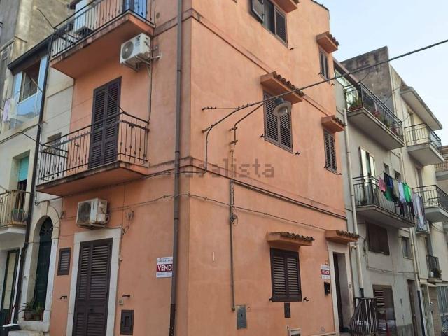 Casa in vendita a Cava D'aliga, Sicilia