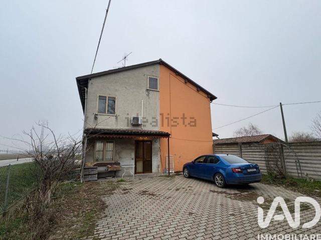 Casa in vendita a Unione Comuni Modenesi Area Nord, Camposanto