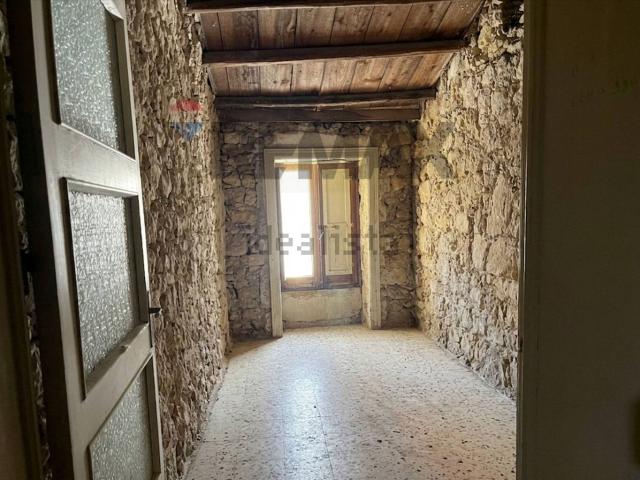 Casa in vendita a Ragusa Ibla, Ragusa