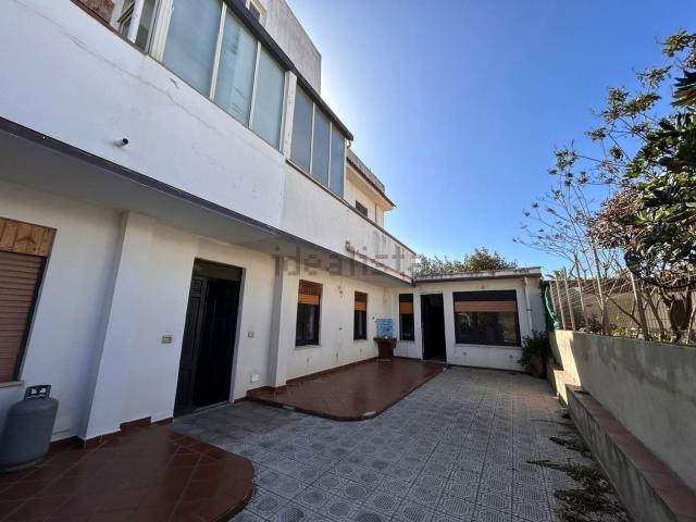 Casa in vendita a Barcellona Pozzo Di Gotto, Sicilia