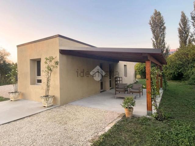 Casa in vendita a Spello, Umbria