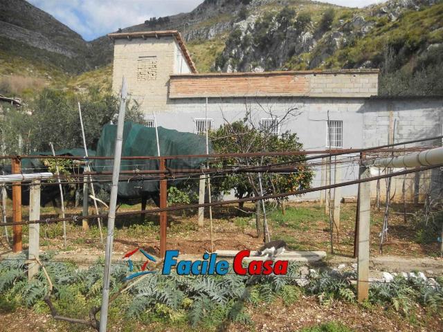 Casa in vendita a Formia, Lazio