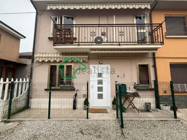 Casa in vendita a Ossago, Lombardia