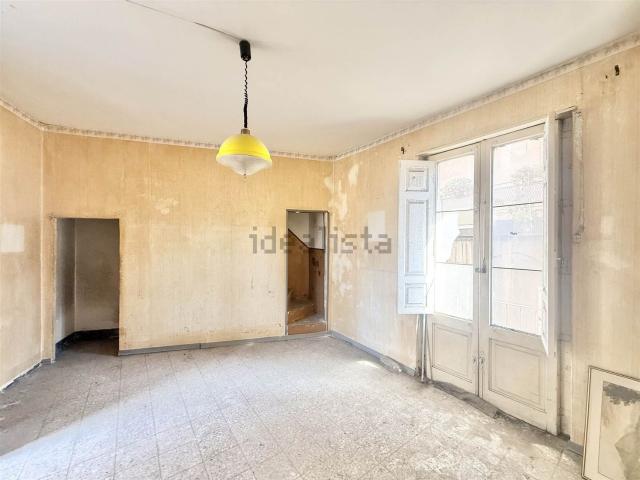 Casa in vendita a Paternò, Sicilia