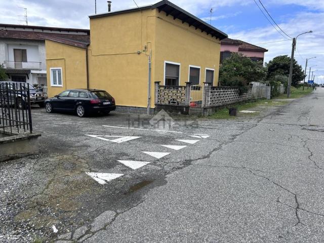 Casa in vendita a Tronzano Vercellese, Vercelli