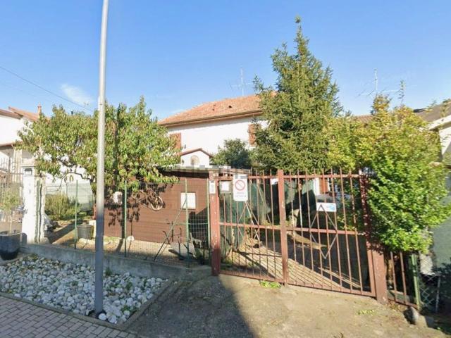 Casa in vendita a Borgo Ticino, Novara