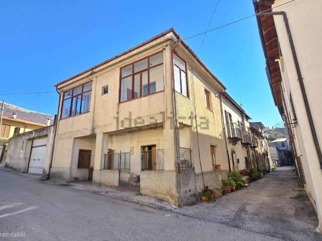 Casa in vendita a Villavallelonga, Abruzzo