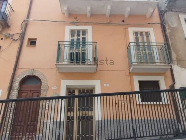 Casa in vendita a Guardiagrele, Abruzzo