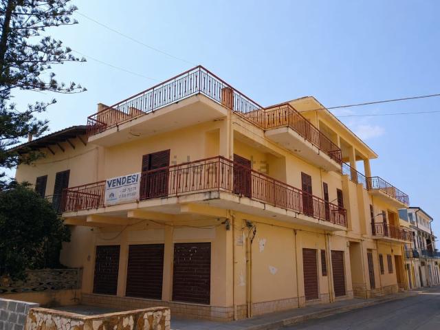 Casa in vendita a Balestrate, Sicilia