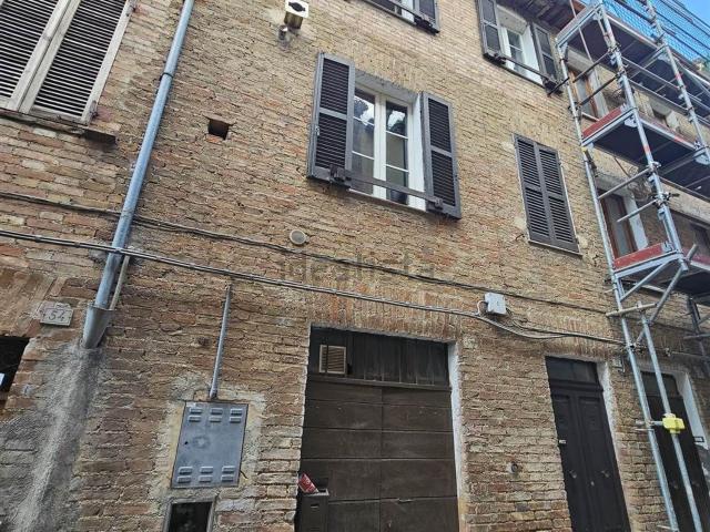 Casa in vendita a Marche, Ancona